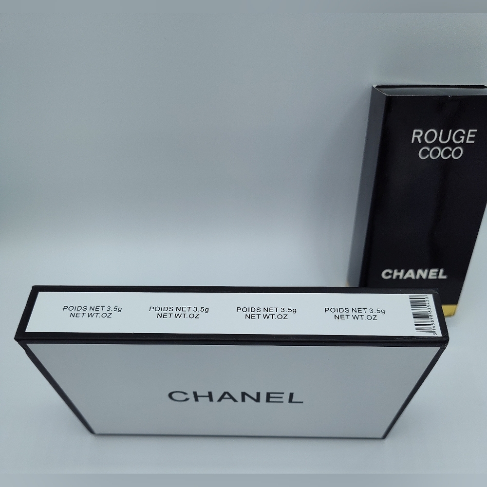 CHANEL Rouge Coco Lipstick Set Patent Holder Charm VIP GWP Limited Edition NIB - Picture 3 of 9